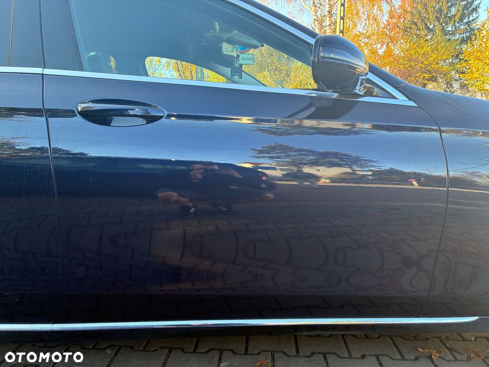 Mercedes-Benz Klasa E 220 d 9G-TRONIC - 4