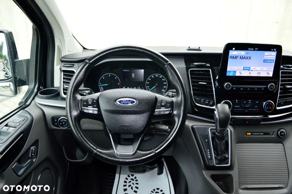Ford Tourneo Custom 320 L1H1 VA Autm Titanium X - 17