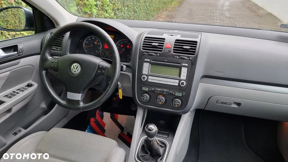 Volkswagen Jetta 1.4 TSI Comfortline - 8