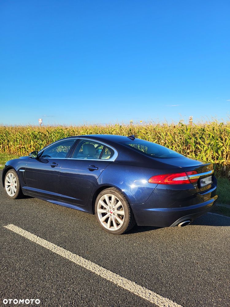 Jaguar XF 3.0 V6 Kompressor AWD - 14