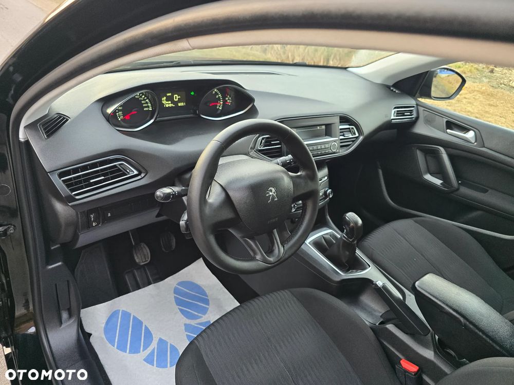 Peugeot 308 - 19