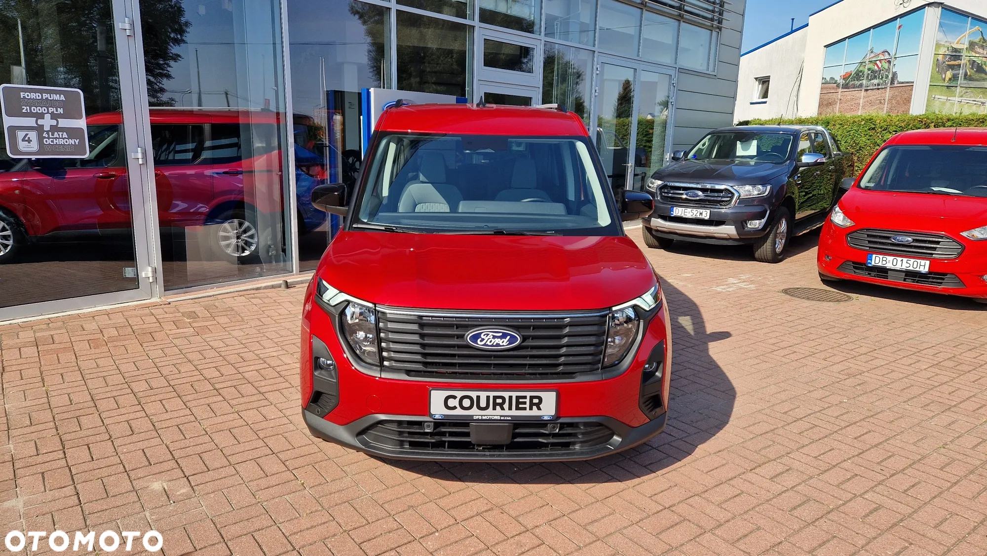 Ford Tourneo Courier 1.0 EcoBoost Titanium - 2