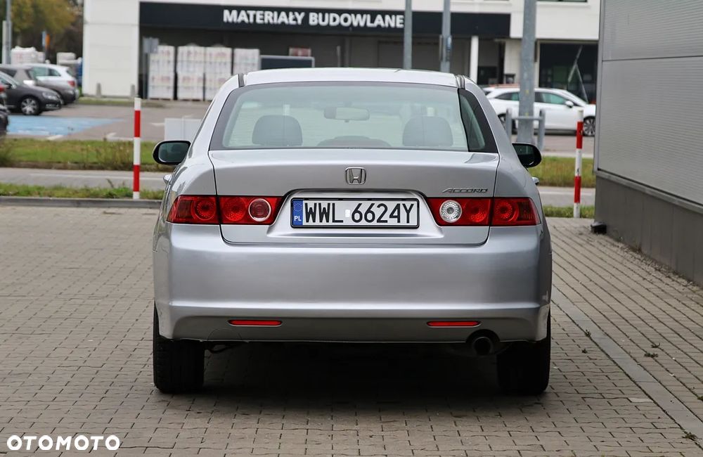 Honda Accord 2.0 Comfort - 5