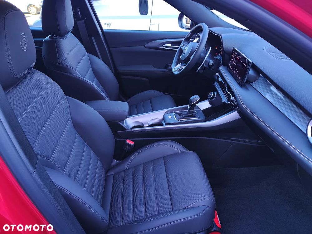 Alfa Romeo Tonale 1.3 PHEV Q4 Veloce - 18