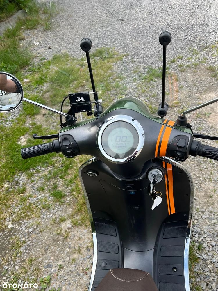 Amperi Pulse - 8