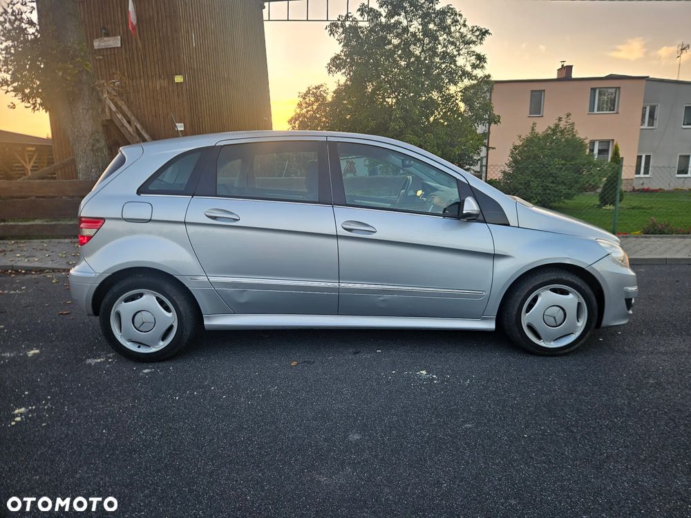 Mercedes-Benz B-Class 2008 photo 4