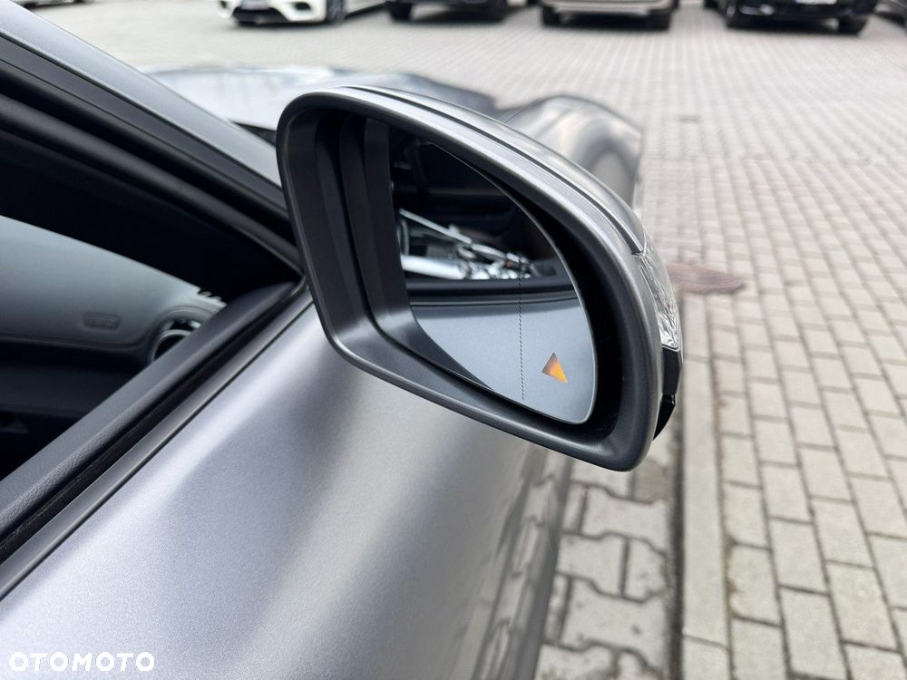 Mercedes-Benz AMG GT - 11