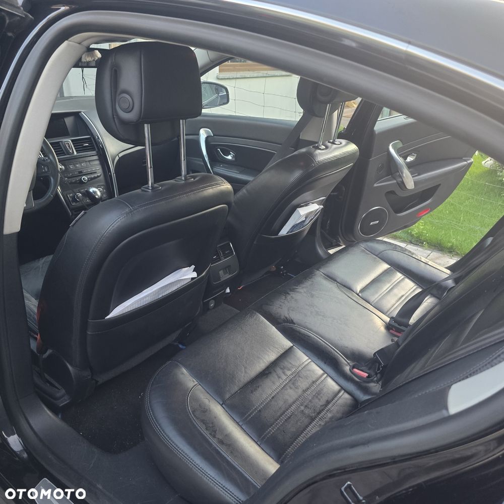 Renault Latitude - 8