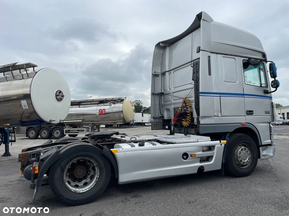DAF XF 105.460 Standard Retarder Automat Klima stacjonarna  Super Space Cab - 10
