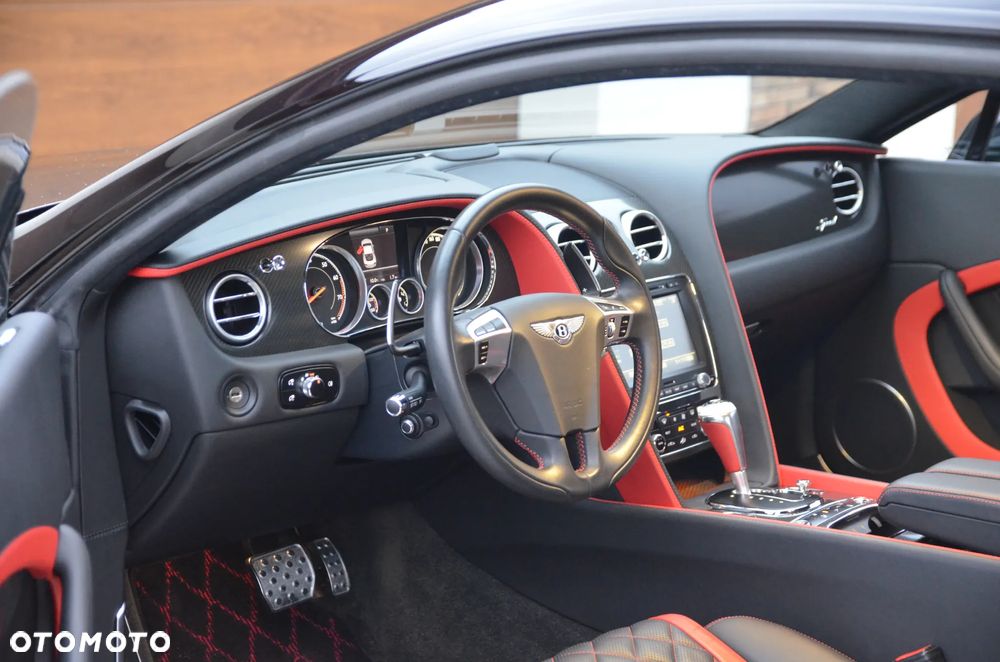 Bentley Continental GT Speed Convertible - 21
