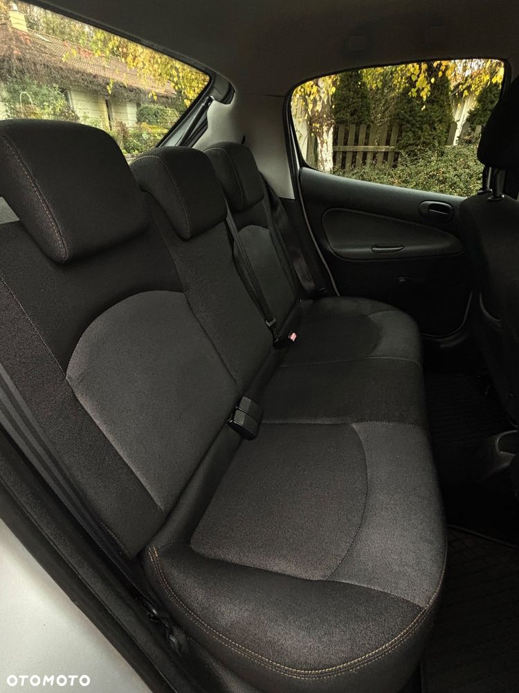 Peugeot 206 - 13
