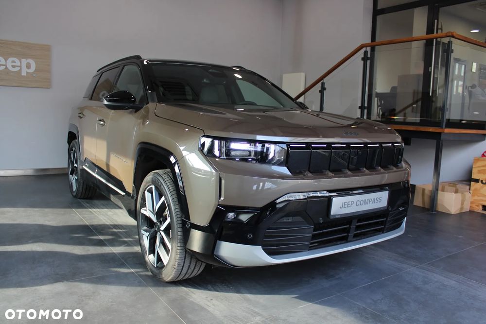 Jeep Compass 73.7kWh First Edition FWD - 1