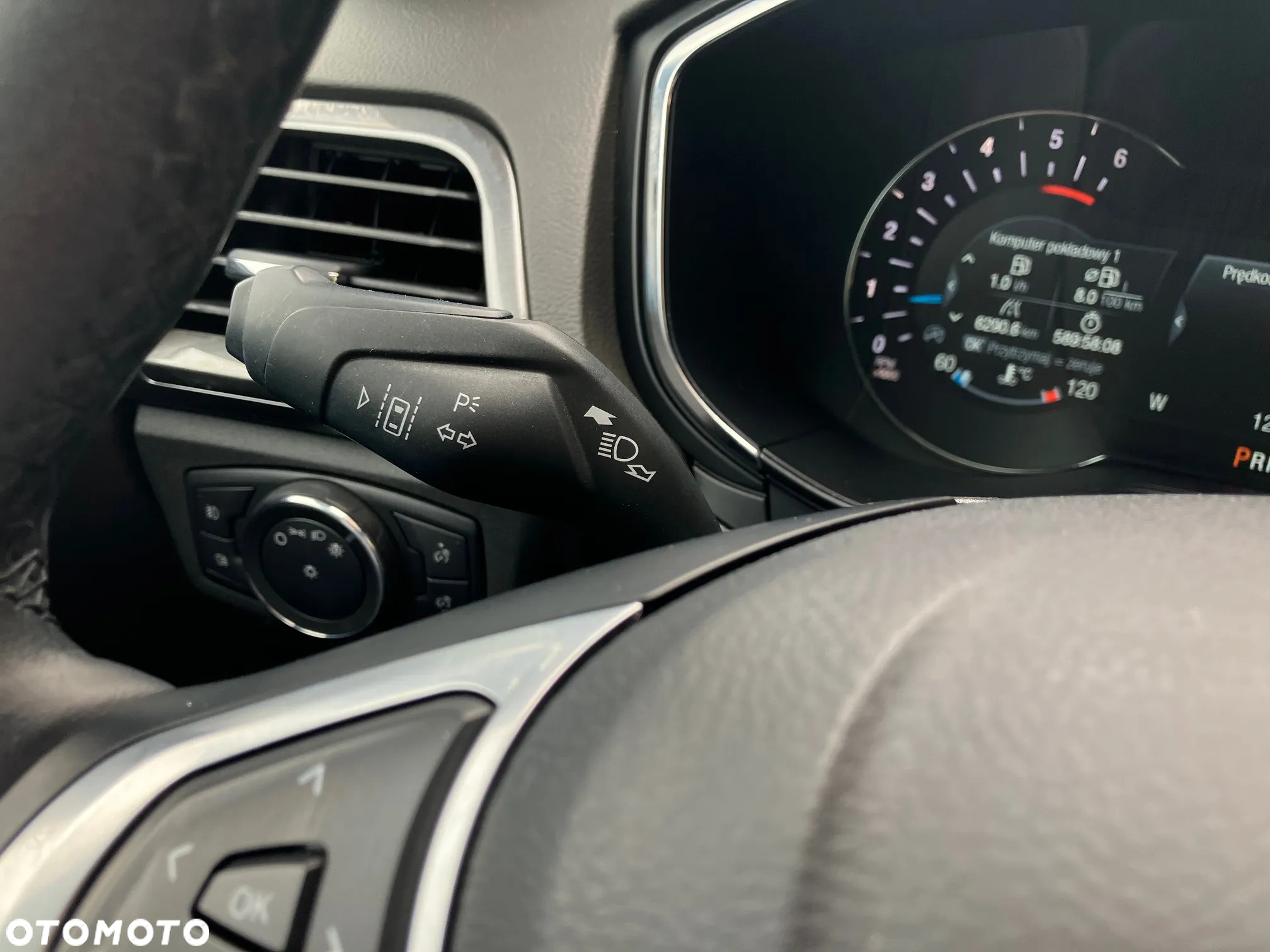Ford Mondeo 2.0 EcoBlue Titanium AWD - 28