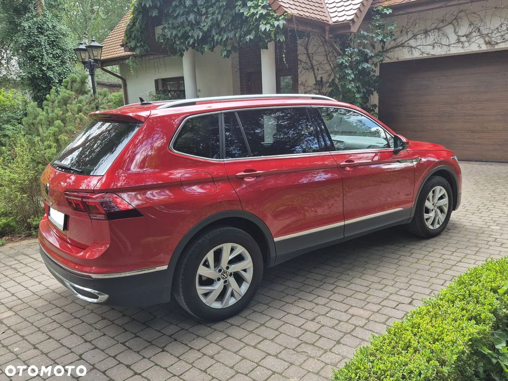 Volkswagen Tiguan Allspace 1.5 TSI EVO Elegance DSG - 4