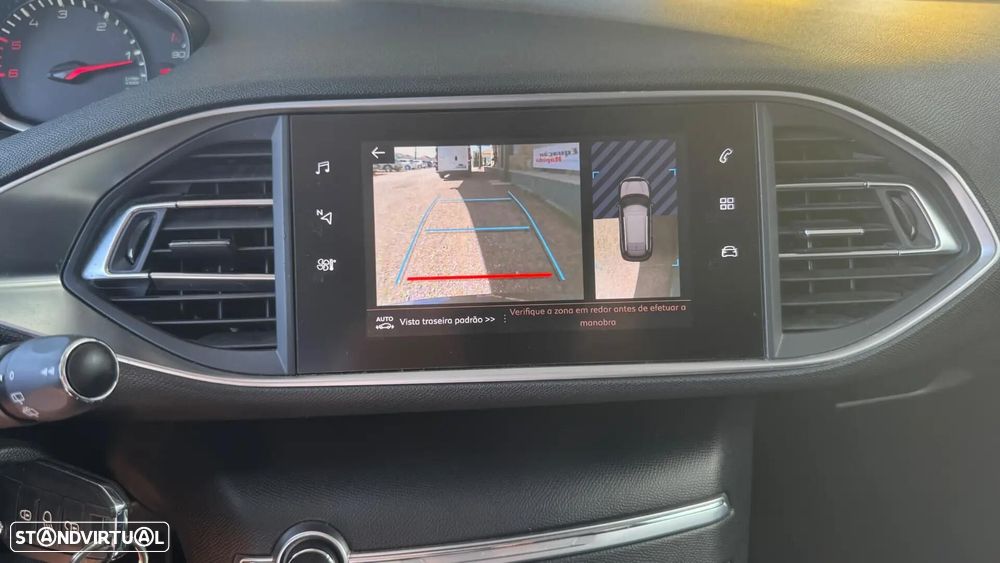Peugeot 308 SW 1.5 BlueHDi Style - 24