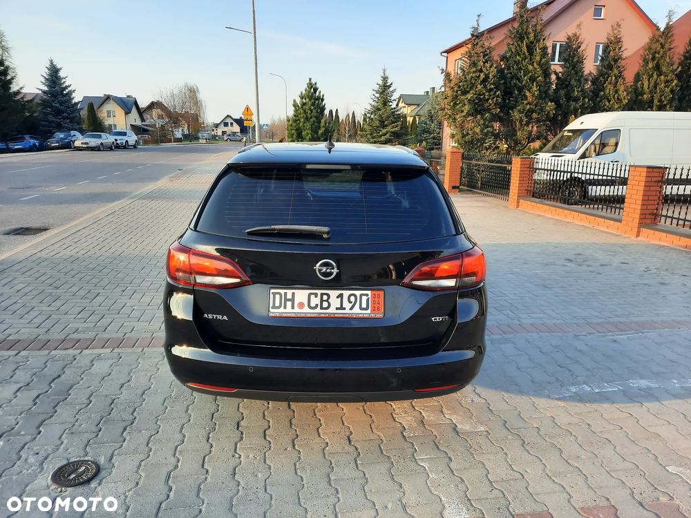 Opel Astra 1.6 CDTI Enjoy S&S - 9