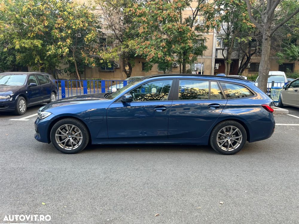 BMW Seria 3 330e Aut. Luxury Line - 4