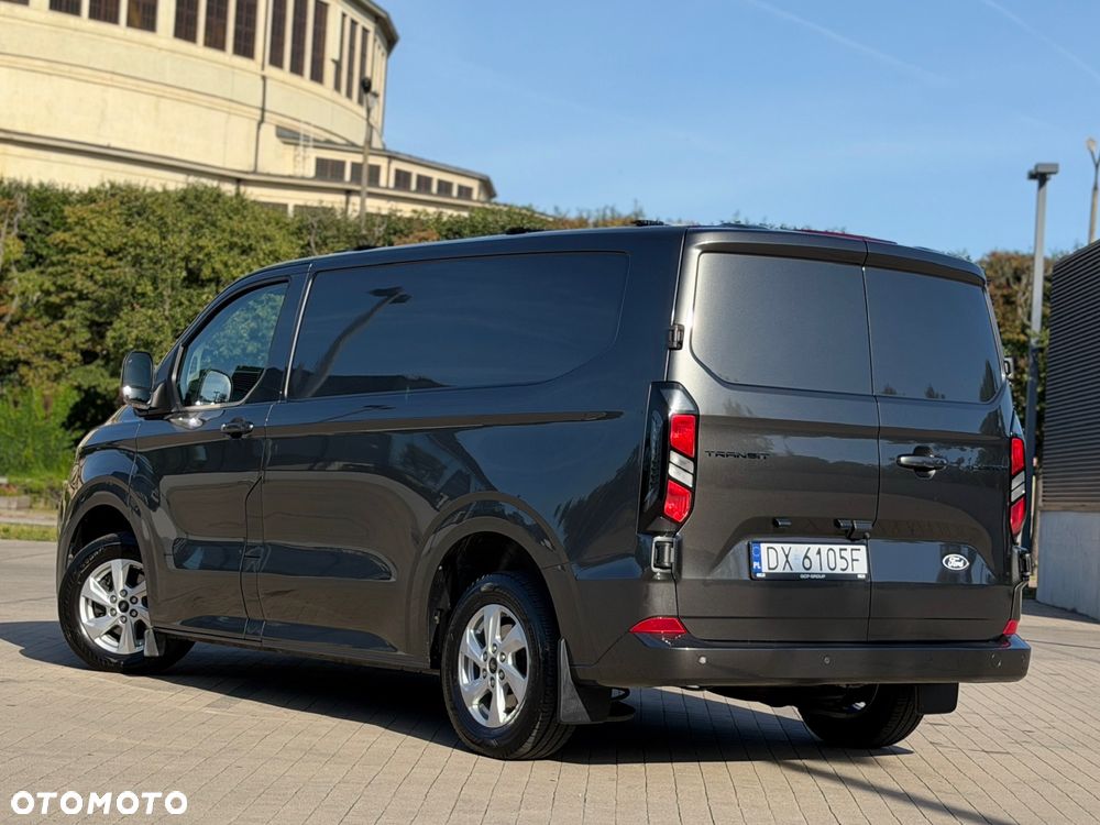Ford Transit Custom - 11