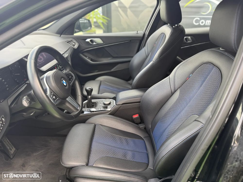 BMW 116 d Pack Desportivo M - 22