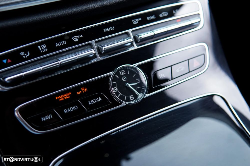 Mercedes-Benz E 220 d Avantgarde+ - 37