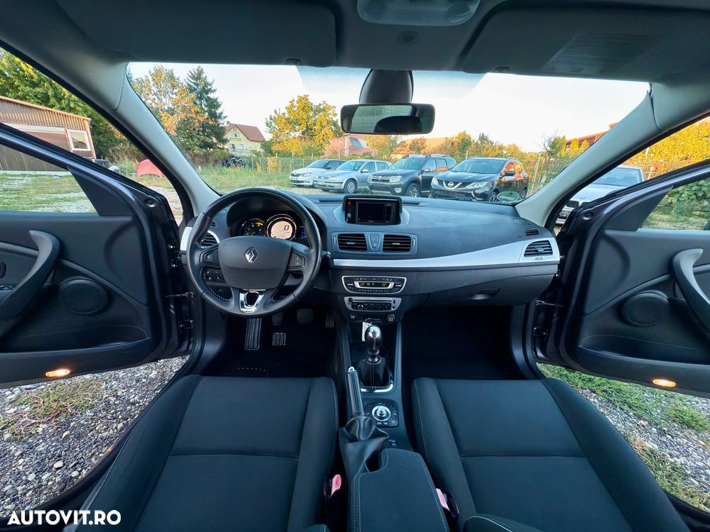 Renault Megane ENERGY dCi 110 Start & Stop Bose Edition - 5