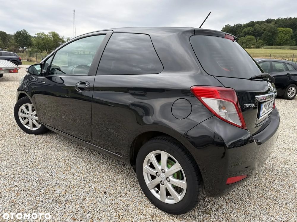 Toyota Yaris 1.33 VVT-i Cool - 8