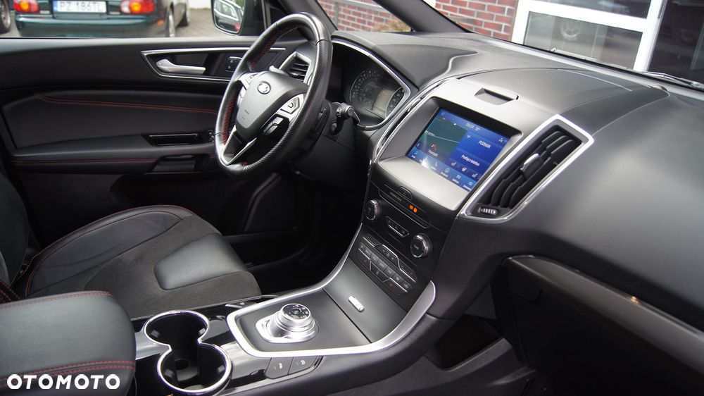 Ford S-Max 2.0 EcoBlue ST-Line - 19
