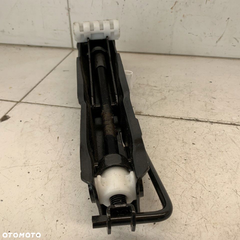 Lewarek Podnośnik Trapezowy Koła Winda Audi A6 C7 4G Lift 17R - 4
