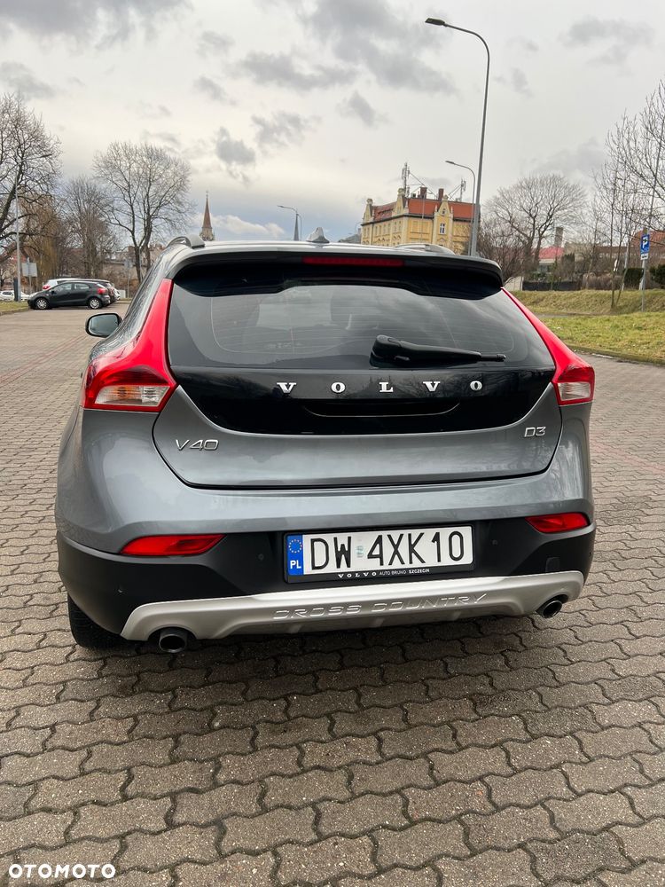 Volvo V40 D3 Drive-E Momentum - 8