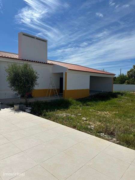 Moradia T4  Vale de Santarém - Santarém - Grande imagem: 3/6