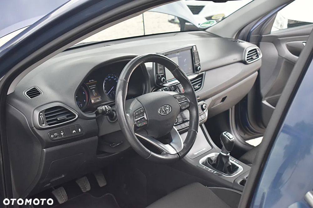 Hyundai i30 1.6 CRDI Passion Plus - 18