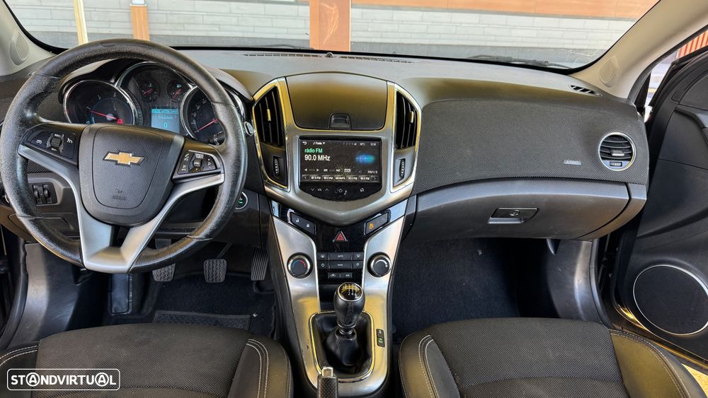 Chevrolet Cruze SW - 6