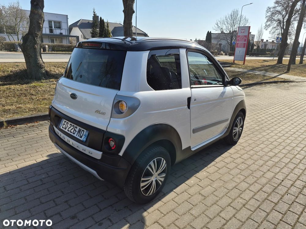 Microcar M.GO - 27