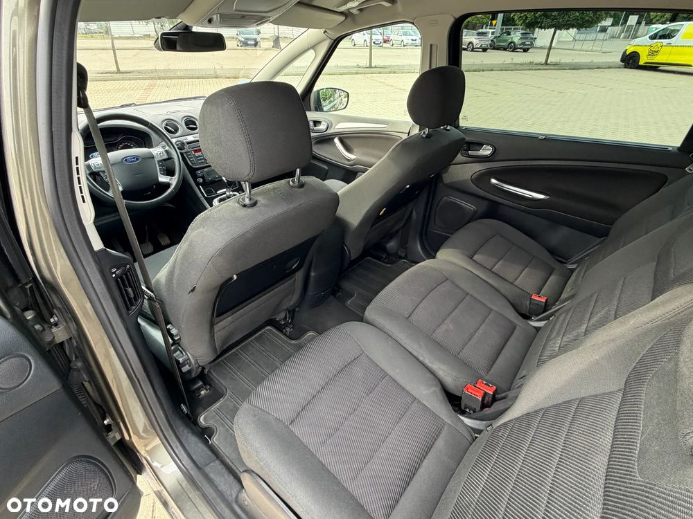 Ford S-Max 1.6 T Titanium - 22