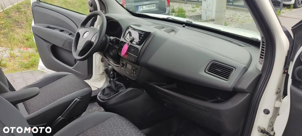 Fiat DOBLO - 11