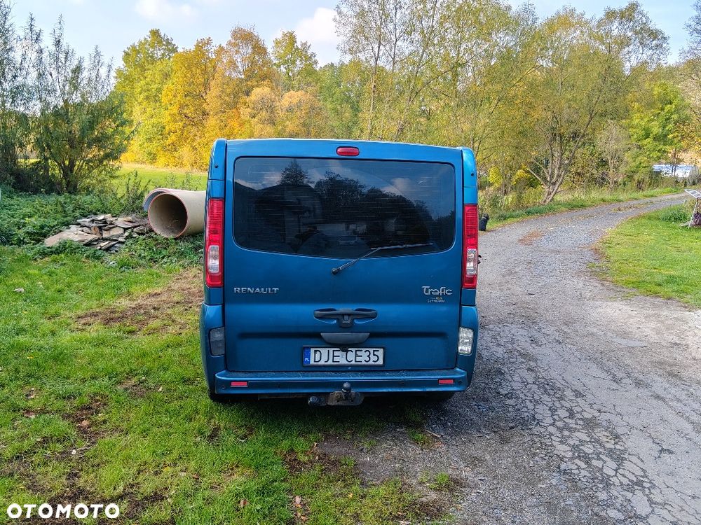 Renault Trafic 2008 photo 3