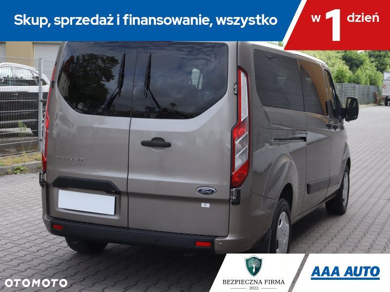 Ford Transit Custom - 7