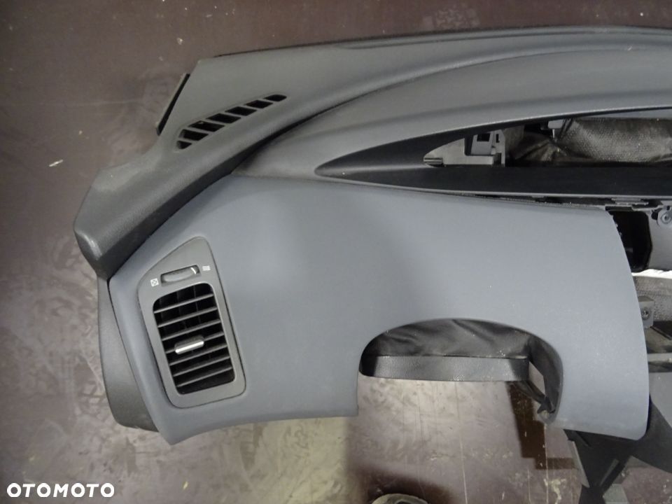 NISSAN PRIMERA P12 KOMBI 02-07 1.6 B DESKA ROZDZIELCZA PASY PODUSZKI - 2