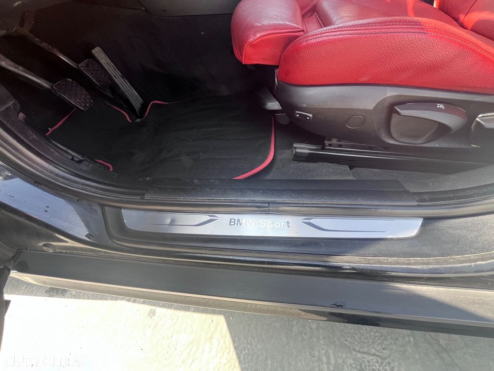 BMW X1 xDrive20d Sport Line - 7