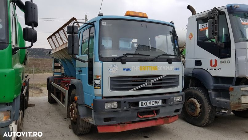 Volvo FL 6 220 Echipată pentru Deszăpezire - 1