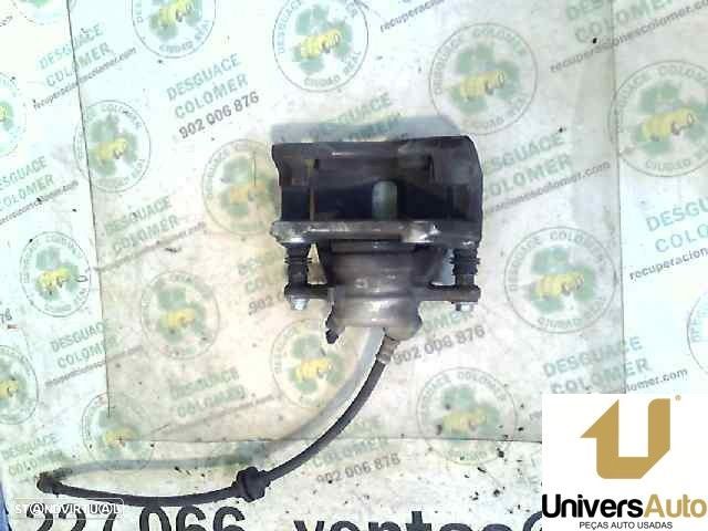 PINÇA DE TRAVÃO FRENTE DIREITA RENAULT CLIO III 1.5 DCI (BR17, CR17) 86CV 1461CC - 1