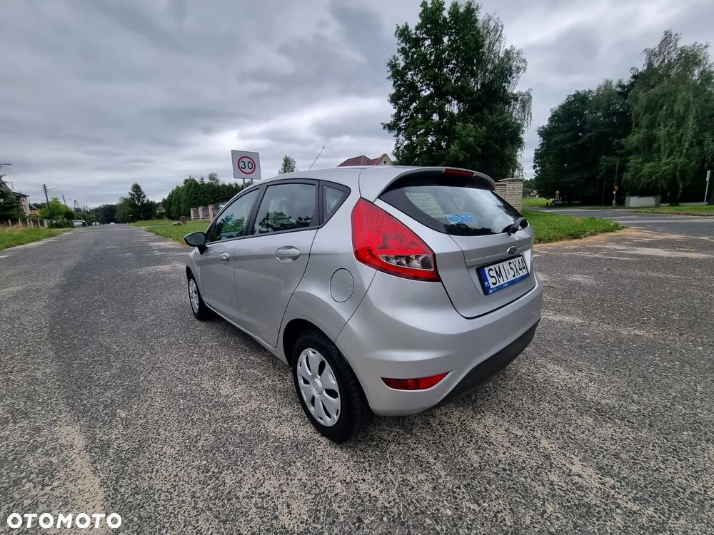 Ford Fiesta 1.25 Trend EU5 - 15