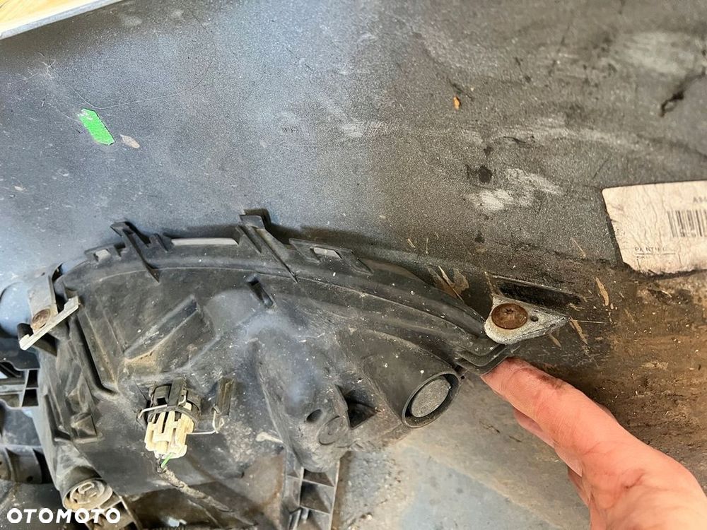 ZDERZAK PRZÓD przedni OPEL ASTRA J Kod lakieru: GAZ halogeny - 9