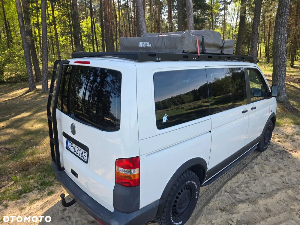Volkswagen Multivan - 10