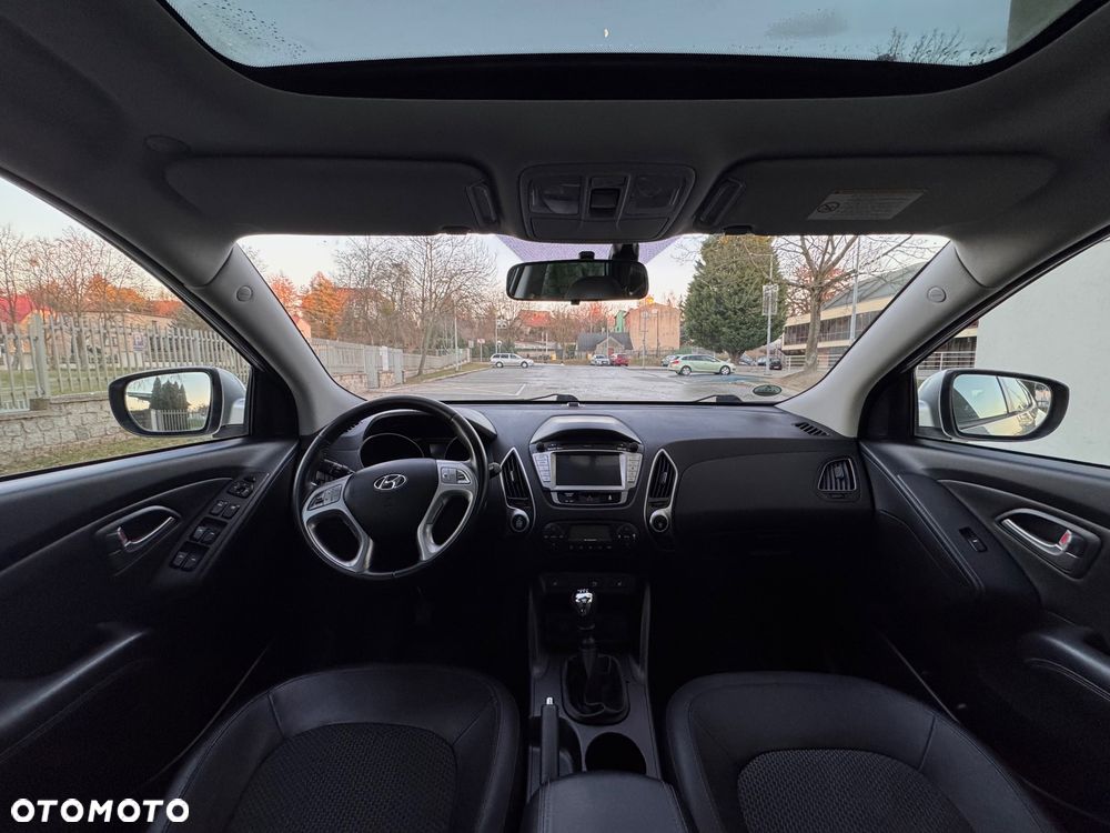 Hyundai ix35 1.7 CRDi Premium 2WD - 16