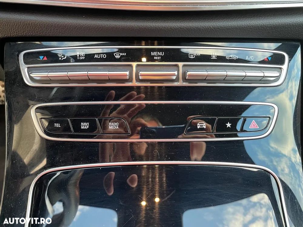 Mercedes-Benz E 300 T-Modell - 6