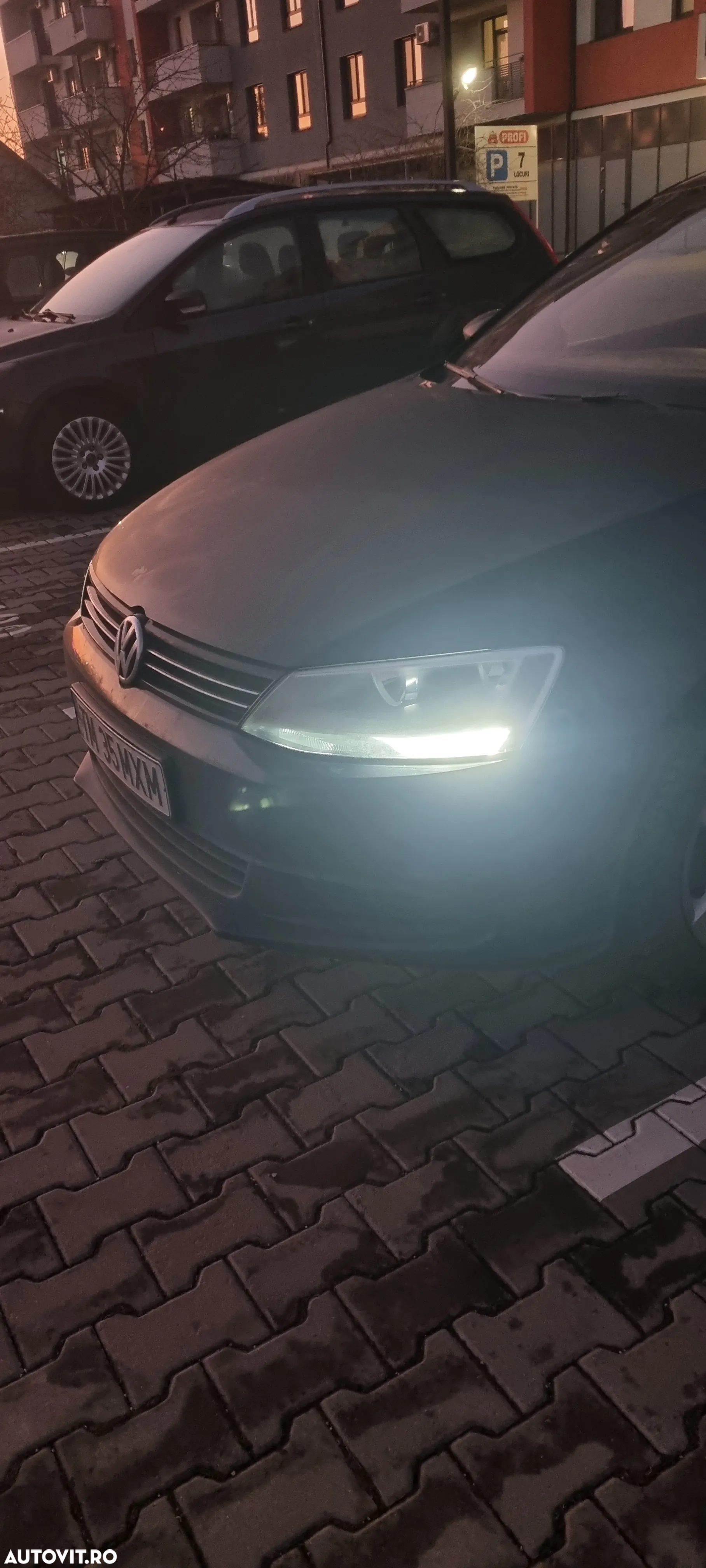 Volkswagen Jetta 1.6 TDI Blue Motion Technology Comfortline - 7