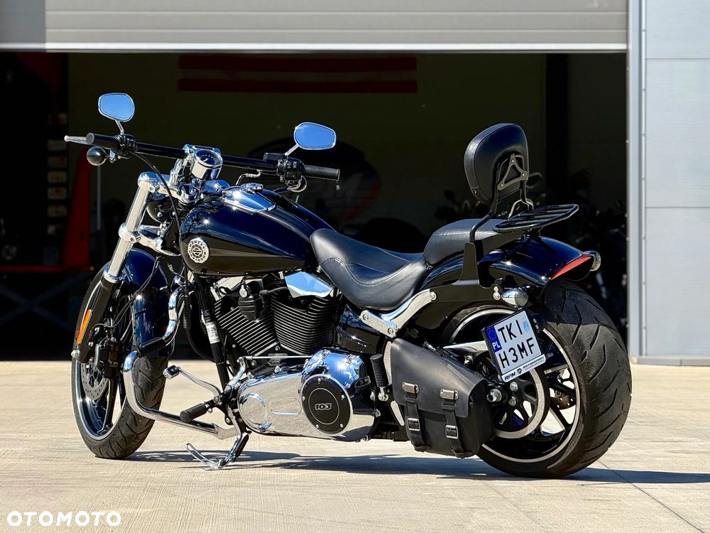 Harley-Davidson FXSB Breakout - 4