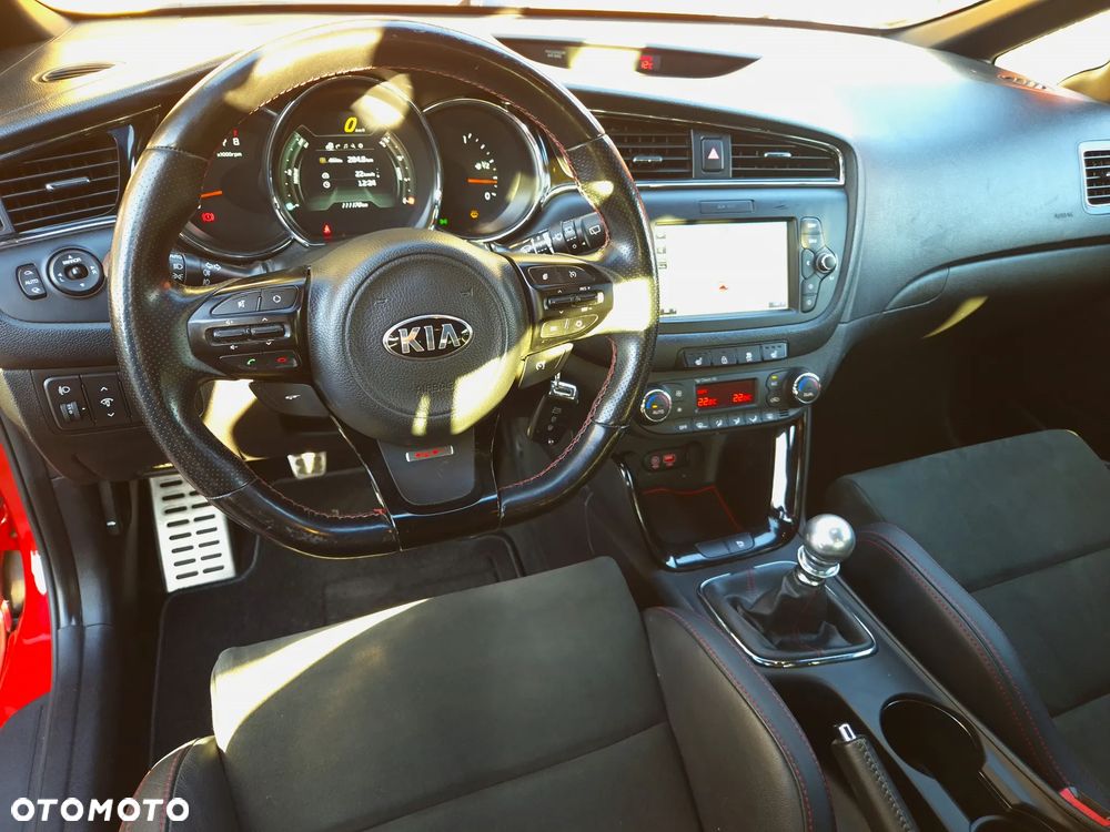Kia Ceed 1.6 T-GDI GT-Challenge - 6