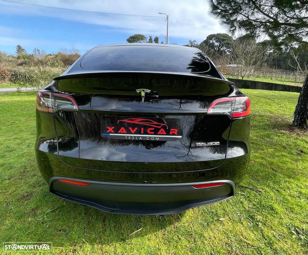 Tesla Model Y Performance Dual Motor AWD - 18